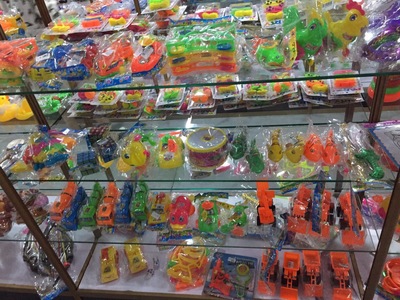 批發(fā)2元百貨包郵 地攤兩元店小本創(chuàng)業(yè)商品百貨 兩元百貨廠家直銷